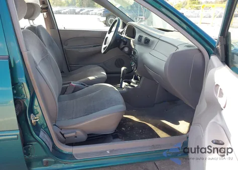 1998 Ford Escort Se/Sport from USA, damaged, VIN 1FAFP13P7WW241831